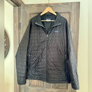 Patagonia men’s puff jacket black size XXL